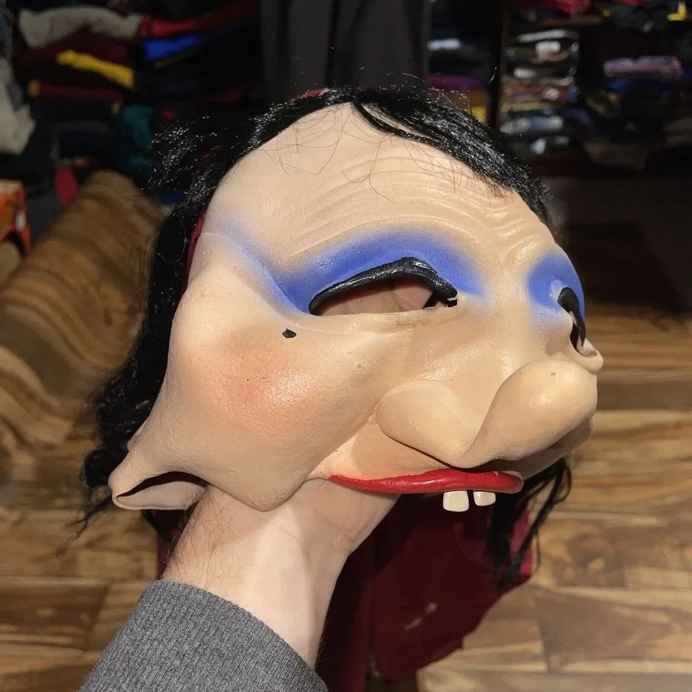 Vintage 1983 Be Something Studios Creepy Halloween Black Hair 100% Water Silk